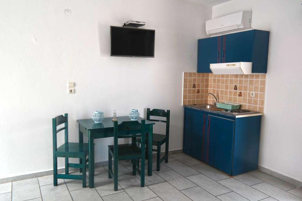 Dina'S Diamond Apartman Ájosz Prokópiosz Kültér fotó